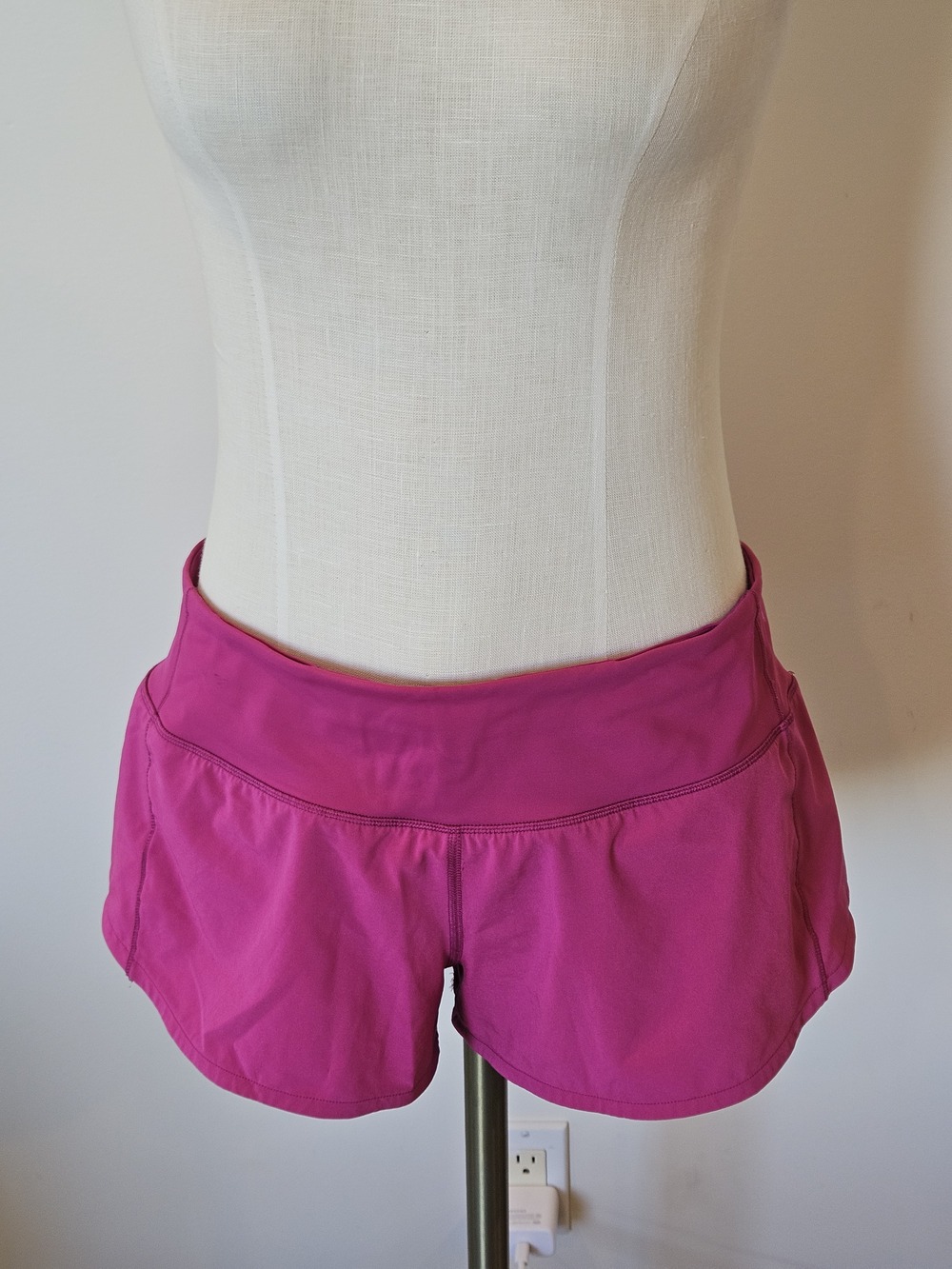 Lululemon Bright Pink Speed Up Shorts 2.5"